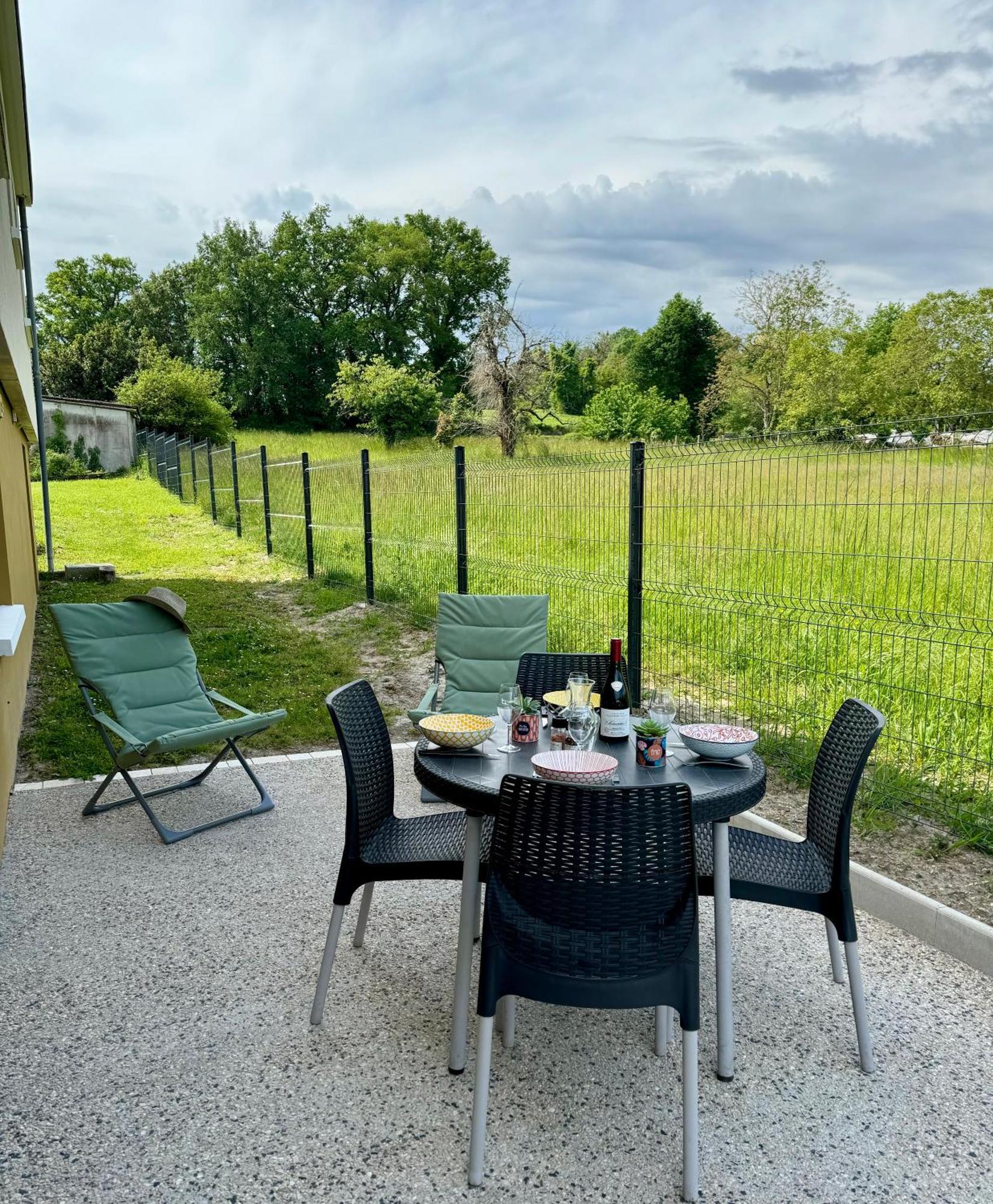 La Maisonette Arelo Couffy Екстер'єр фото